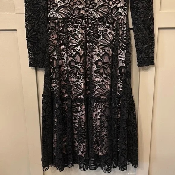 Eliza J Long Sleeve Mock Neck Fit & Flare Lace Dress in Black Size 2 - Picture 6 of 14